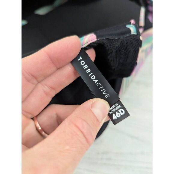 Torrid Active High‎ Impact Sports Bra women's 46D black Tropical floral zipper - Picture 5 of 7